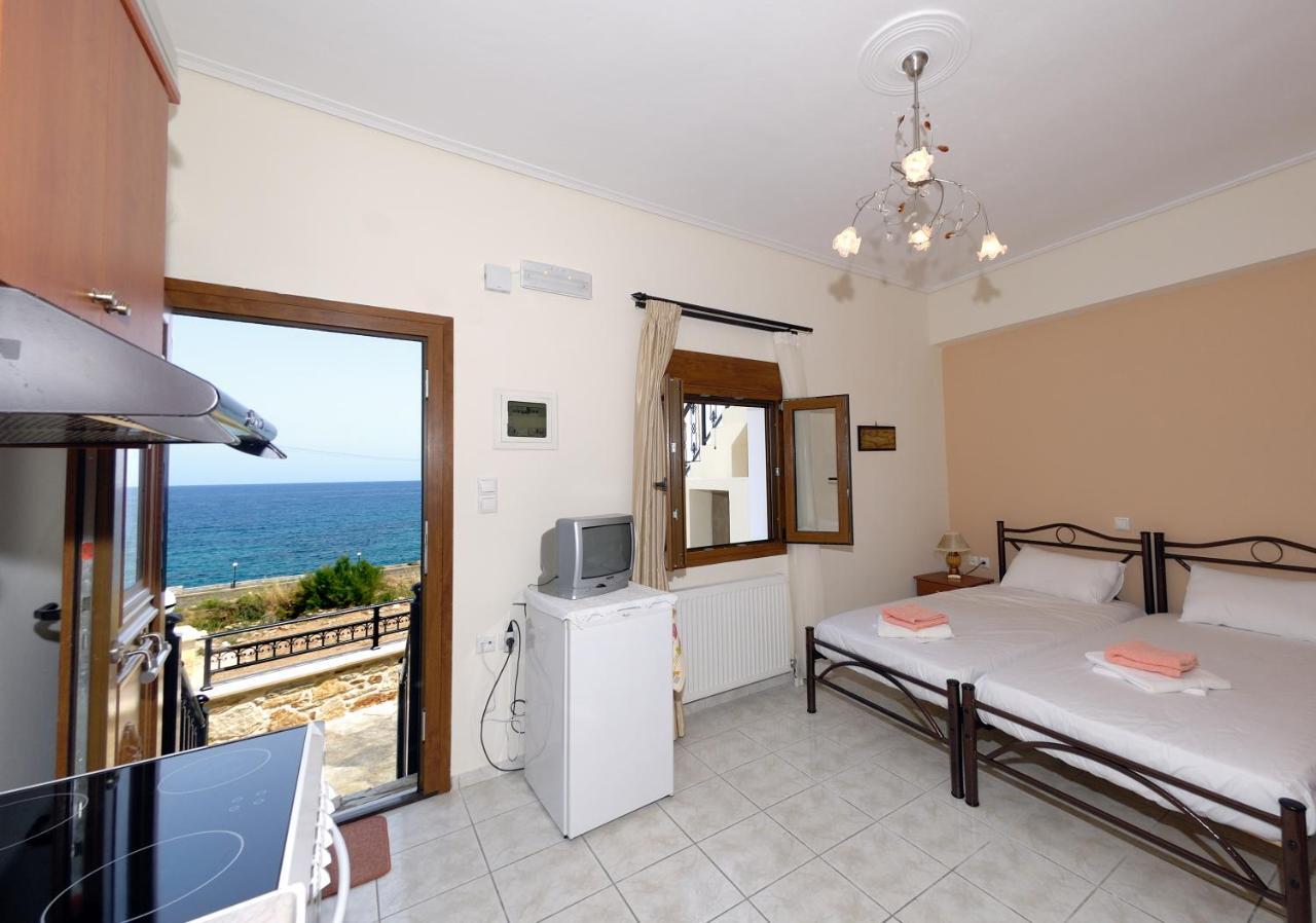 Christina Apartments Panormos  Luaran gambar